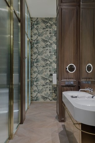 Imagen de la habitación del Hotel Le Méridien Batumi. Foto 14