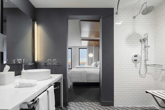 Imagen de la habitación del Hotel Le M&eacute;ridien Columbus, The Joseph. Foto 11