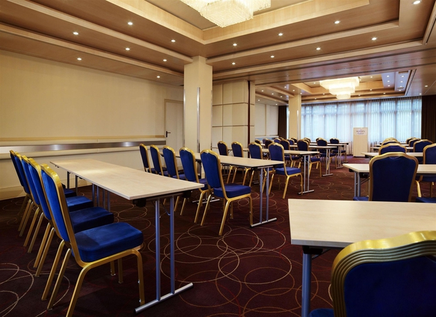 Imagen de los interiores del Hotel Le Méridien Frankfurt. Foto 12