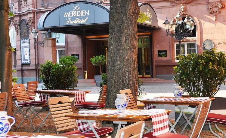 Imagen del bar/restaurante del Hotel Le Méridien Frankfurt. Foto 4