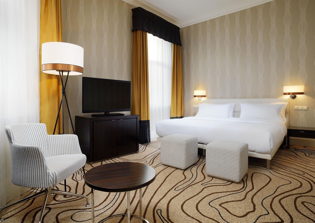 Imagen de la habitación del Hotel Le Méridien Frankfurt. Foto 8