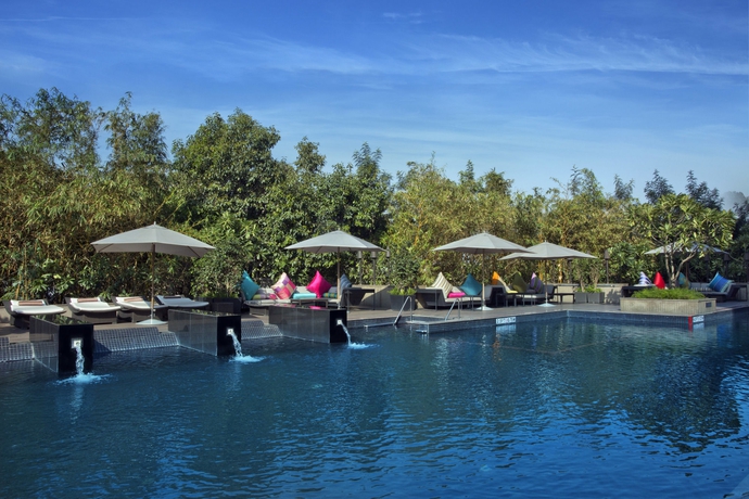 Imagen de la piscina del Hotel Le Méridien Gurgaon, Delhi Ncr. Foto 16