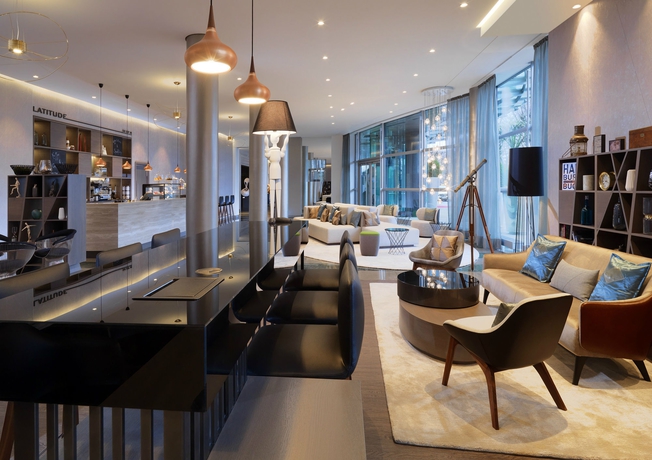 Imagen de los interiores del Hotel Le Méridien Hamburg. Foto 13