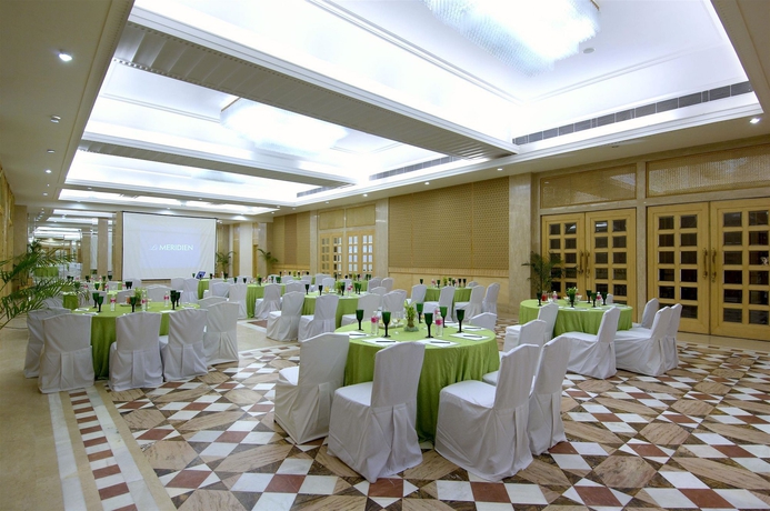 Imagen de los interiores del Hotel Le Méridien Jaipur Resort and Spa. Foto 15