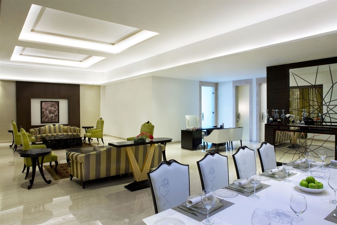 Imagen de la habitación del Hotel Le Méridien Jaipur Resort and Spa. Foto 4