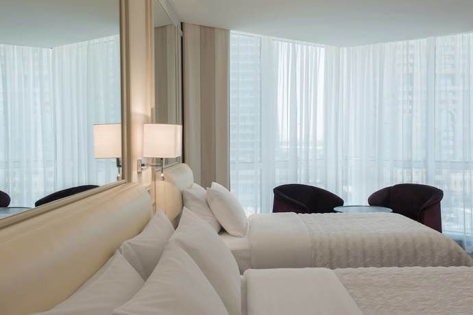 Imagen de la habitación del Hotel Le Méridien Mina Seyahi Beach Resort and Waterpark. Foto 10