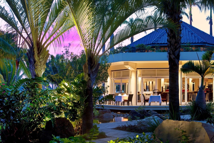 Imagen del bar/restaurante del Hotel Le Méridien Noumea Resort and Spa. Foto 2