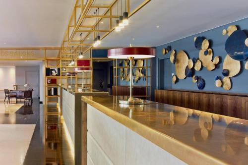 Imagen de los interiores del Hotel Le Méridien Paris Arc De Triomphe. Foto 8