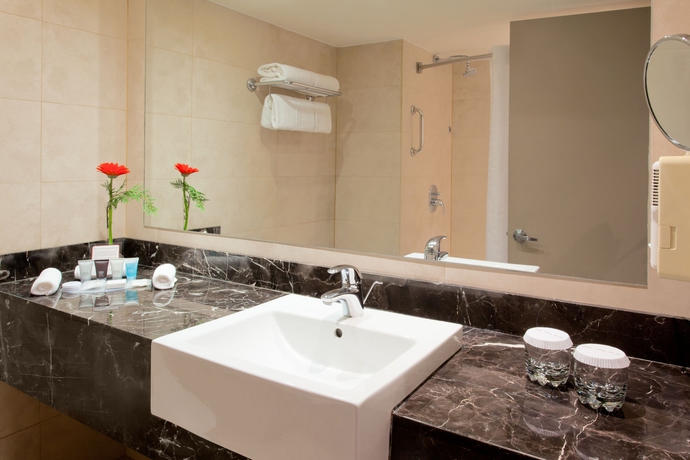 Imagen de la habitación del Hotel Le Méridien Santiago de Chile. Foto 2