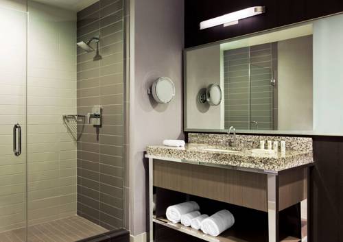 Imagen de la habitación del Hotel Le M&eacute;ridien Tampa. Foto 7