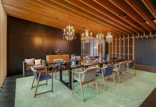 Imagen general del Hotel Le M&eacute;ridien Zhengzhou. Foto 4