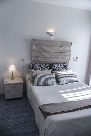 Imagen de la habitación del Hotel Le Mediterran&eacute;e. Foto 15