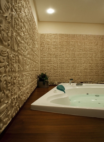 Imagen de la habitación del Hotel Le Meridien Al Aqah Beach Resort. Foto 6