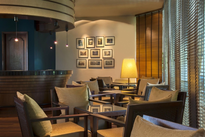 Imagen del bar/restaurante del Hotel Le Meridien Angkor. Foto 9