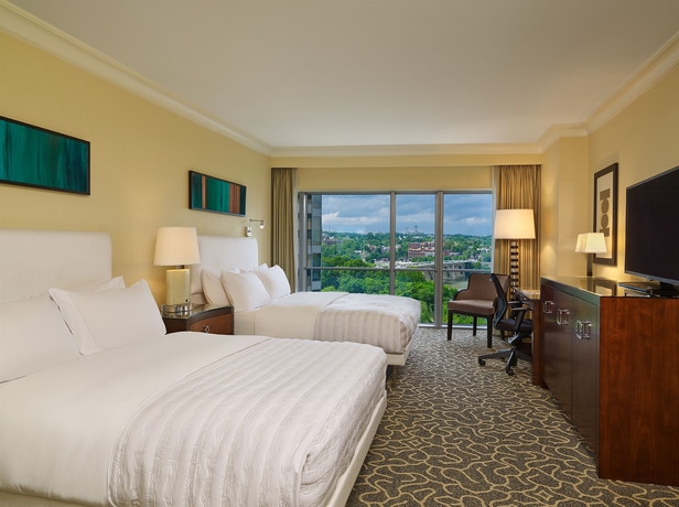 Imagen de la habitación del Hotel Le Meridien Arlington. Foto 7