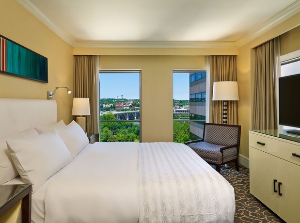 Imagen de la habitación del Hotel Le Meridien Arlington. Foto 10