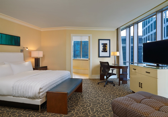 Imagen de la habitación del Hotel Le Meridien Arlington. Foto 11