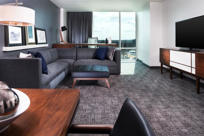 Imagen de la habitación del Hotel Le Meridien Atlanta Perimeter. Foto 6