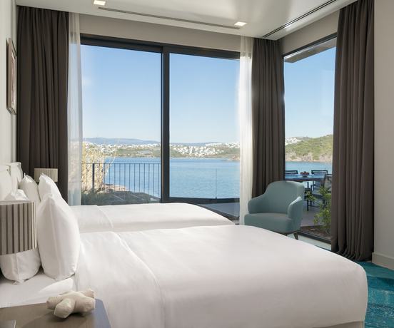 Imagen de la habitación del Hotel Le Meridien Bodrum Beach Resort. Foto 14