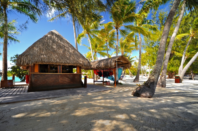 Imagen de los exteriores del Hotel Le Meridien Bora Bora. Foto 8