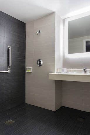 Imagen de la habitación del Hotel Le Meridien Charlotte. Foto 10