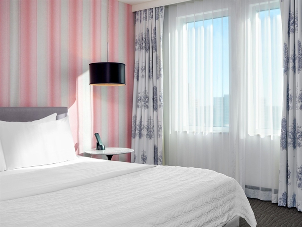 Imagen de la habitación del Hotel Le Meridien Dallas By The Galleria. Foto 9