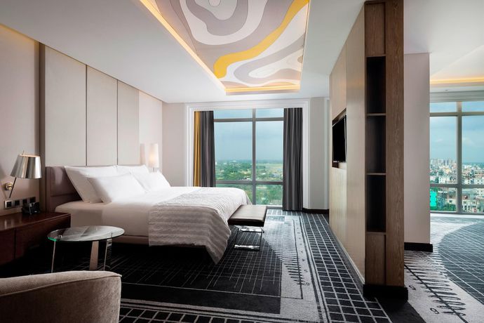 Imagen de la habitación del Hotel Le Meridien Dhaka. Foto 12