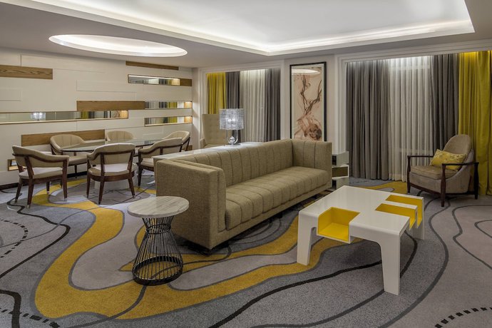 Imagen de la habitación del Hotel Le Meridien Dhaka. Foto 13