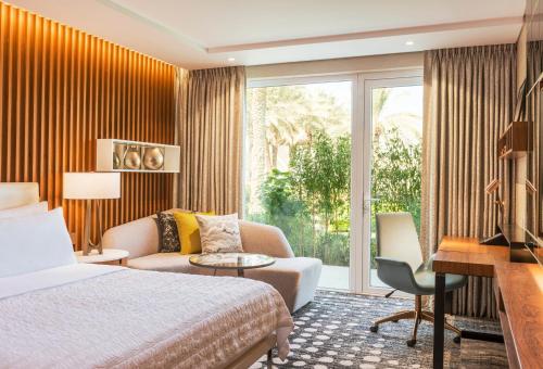 Imagen de la habitación del Hotel Le Meridien Dubai and Conference Centre. Foto 6