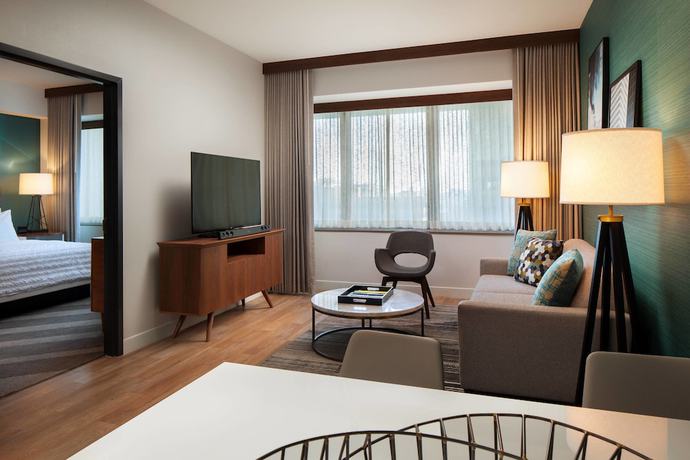 Imagen de la habitación del Hotel Le Meridien Houston Downtown. Foto 10