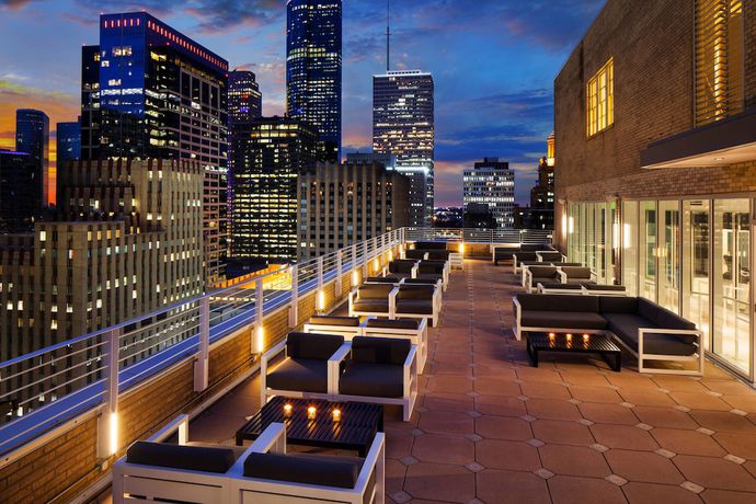Imagen de los exteriores del Hotel Le Meridien Houston Downtown. Foto 13