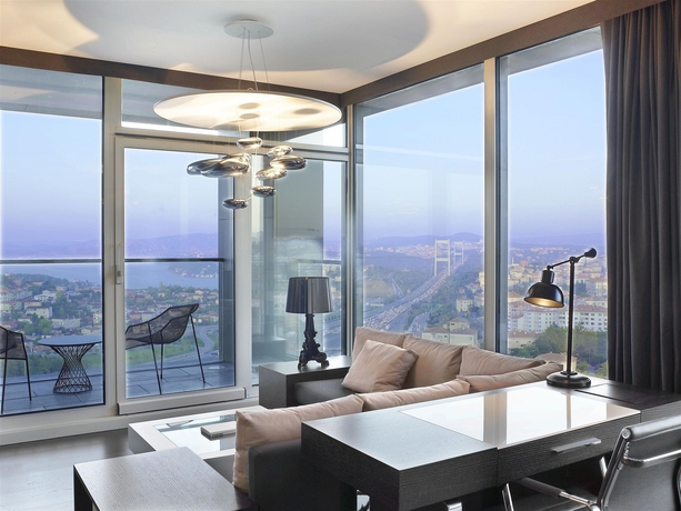 Imagen de la habitación del Hotel Le Meridien Istanbul Etiler. Foto 14