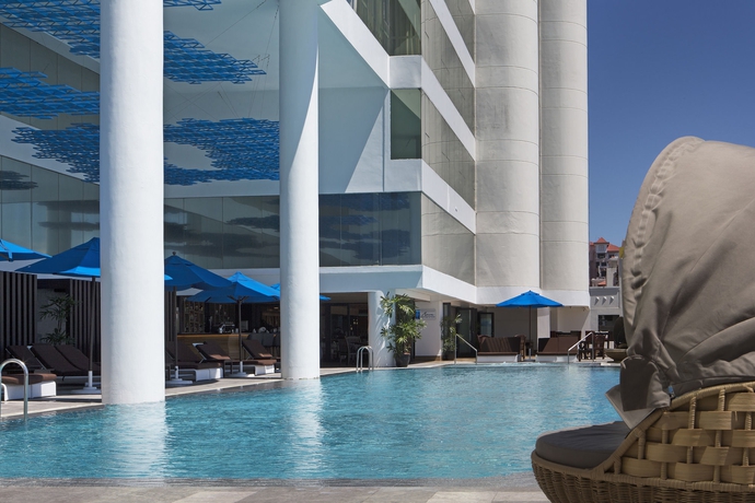 Imagen de la habitación del Hotel Le Meridien Kota Kinabalu. Foto 11