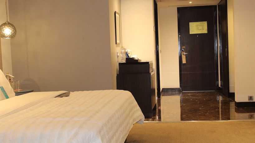 Imagen de la habitación del Hotel Le Meridien Nagpur. Foto 19