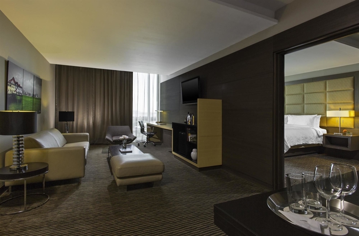 Imagen de la habitación del Hotel Le Meridien Panama. Foto 9