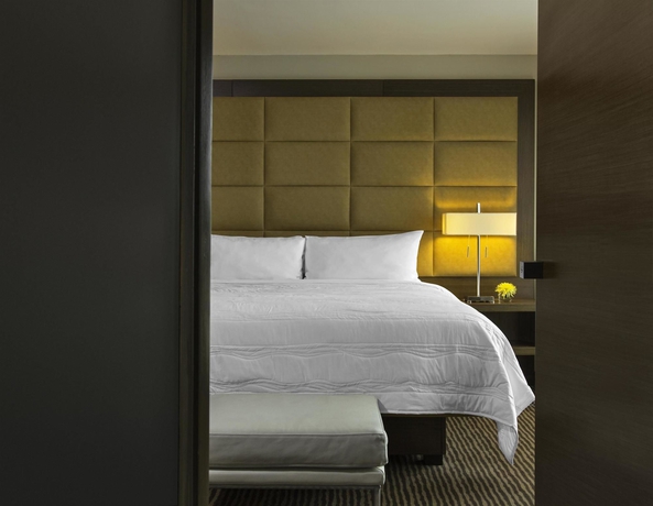 Imagen de la habitación del Hotel Le Meridien Panama. Foto 10