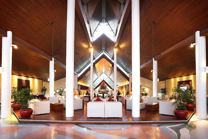 Imagen de los interiores del Hotel Le Meridien Phuket Beach Resort. Foto 18