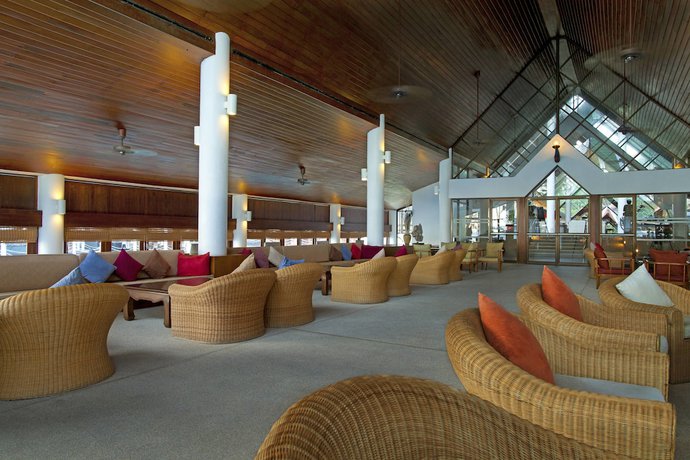 Imagen de los interiores del Hotel Le Meridien Phuket Beach Resort. Foto 20