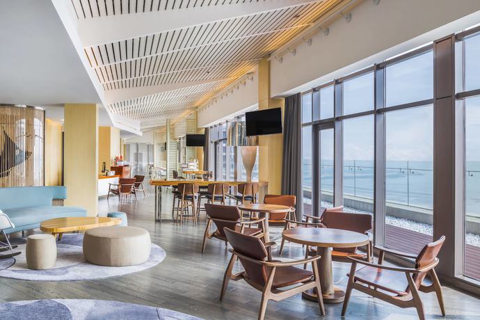 Imagen del bar/restaurante del Hotel Le Meridien Qingdao West Coast Resort. Foto 4