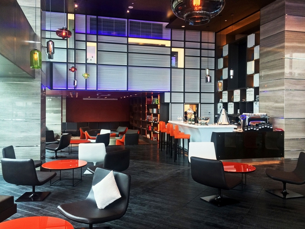 Imagen de los interiores del Hotel Le Meridien Saigon. Foto 13