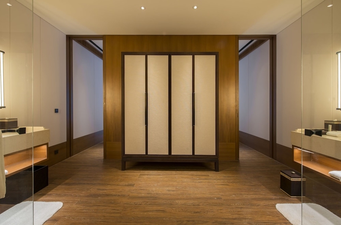 Imagen de la habitación del Hotel Le Meridien Shimei Bay Beach Resort and Spa. Foto 16