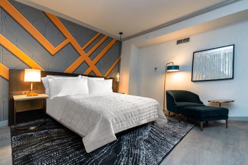 Imagen de la habitación del Hotel Le Meridien St. Louis Downtown. Foto 16