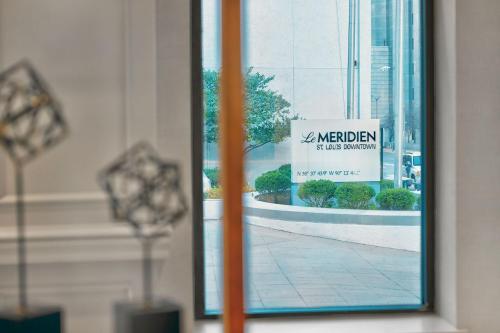 Imagen general del Hotel Le Meridien St. Louis Downtown. Foto 9