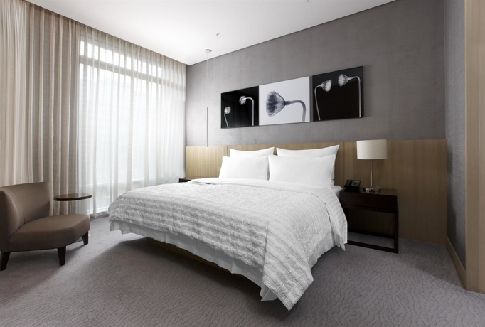 Imagen de la habitación del Hotel Le Meridien Taipei. Foto 3