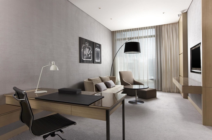 Imagen de la habitación del Hotel Le Meridien Taipei. Foto 4