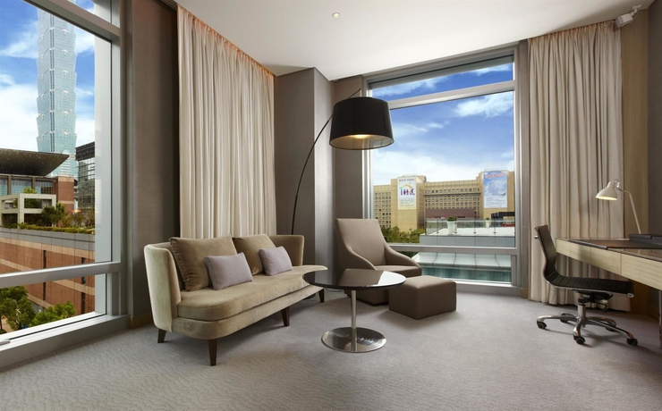 Imagen de la habitación del Hotel Le Meridien Taipei. Foto 11