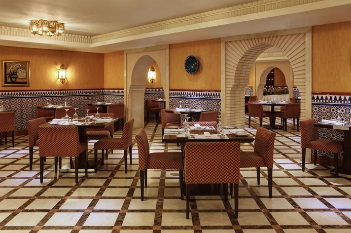 Imagen del bar/restaurante del Hotel Le Meridien Towers Makkah. Foto 4