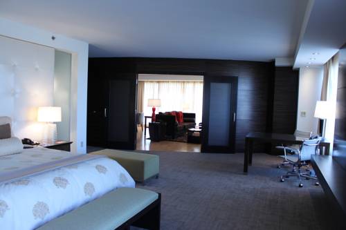 Imagen de la habitación del Hotel Le Merigot. Foto 11