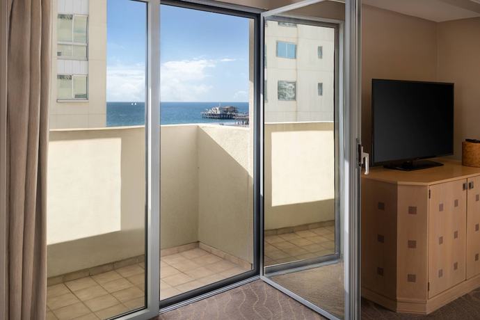 Imagen de la habitación del Hotel Le Merigot Santa Monica. Foto 12