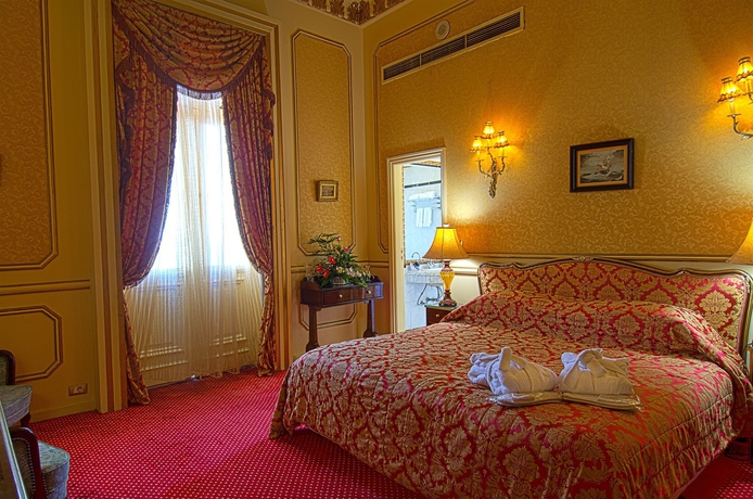 Imagen de la habitación del Hotel Le Metropole Luxury Heritage Since 1902 By Paradise Inn Group. Foto 8